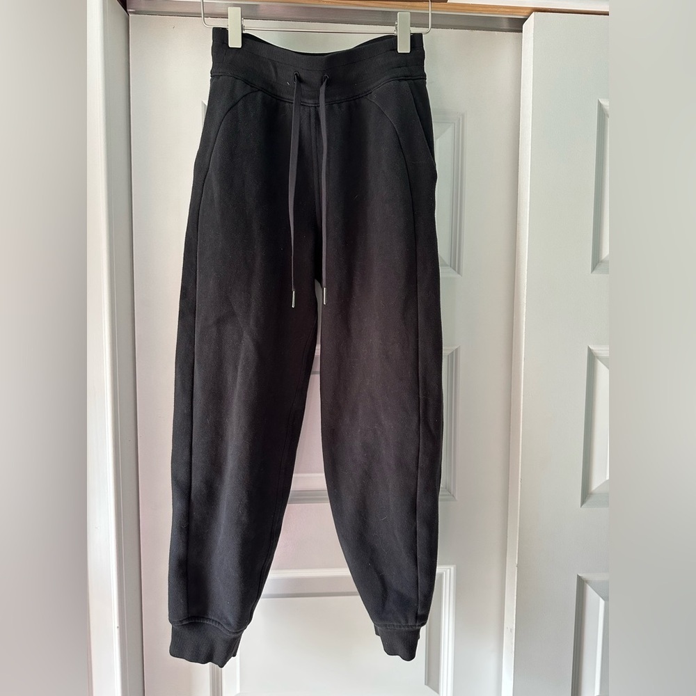 Lululemon Womens Size 2 Black Scuba High Rise Jogger Pants Activewear Athleisure